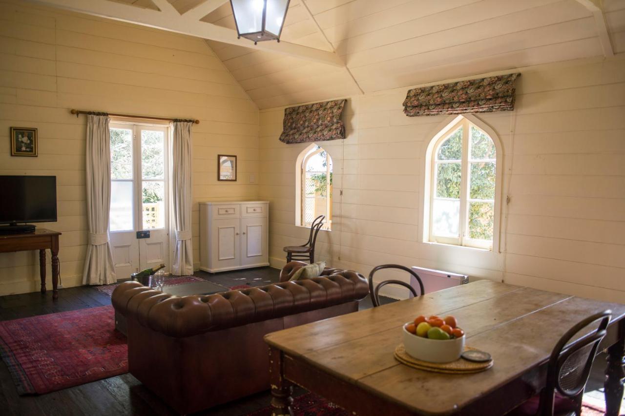 Hillview Heritage Estate 3*